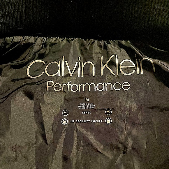 Calvin Klein down and faux fur hooded coat WORE ONCE! Size Medium!!!! - Picture 7 of 7